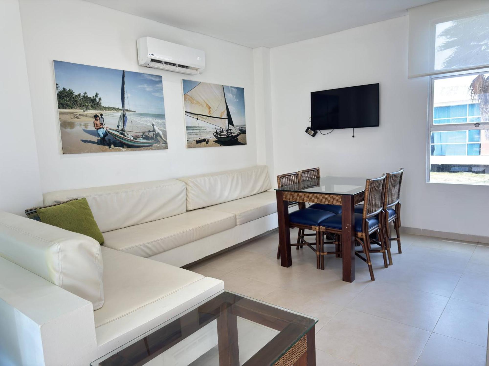 Marina Puerto Velero Hotel Tubara Exterior photo